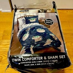 Star Wars Mandalorian Twin size comforter and sham set